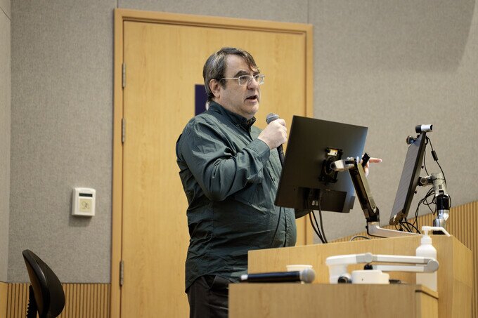 Keynote speaker: Professor Brook A. Ziporyn, Professor at the University of Chicago