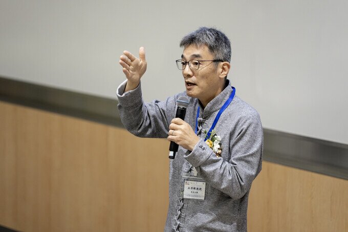 Keynote speaker: Professor Ishii Tsuyoshi, Professor at The University of Tokyo 