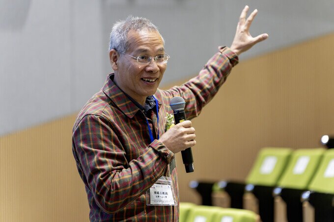 赖锡三教授 (台湾中山大学)